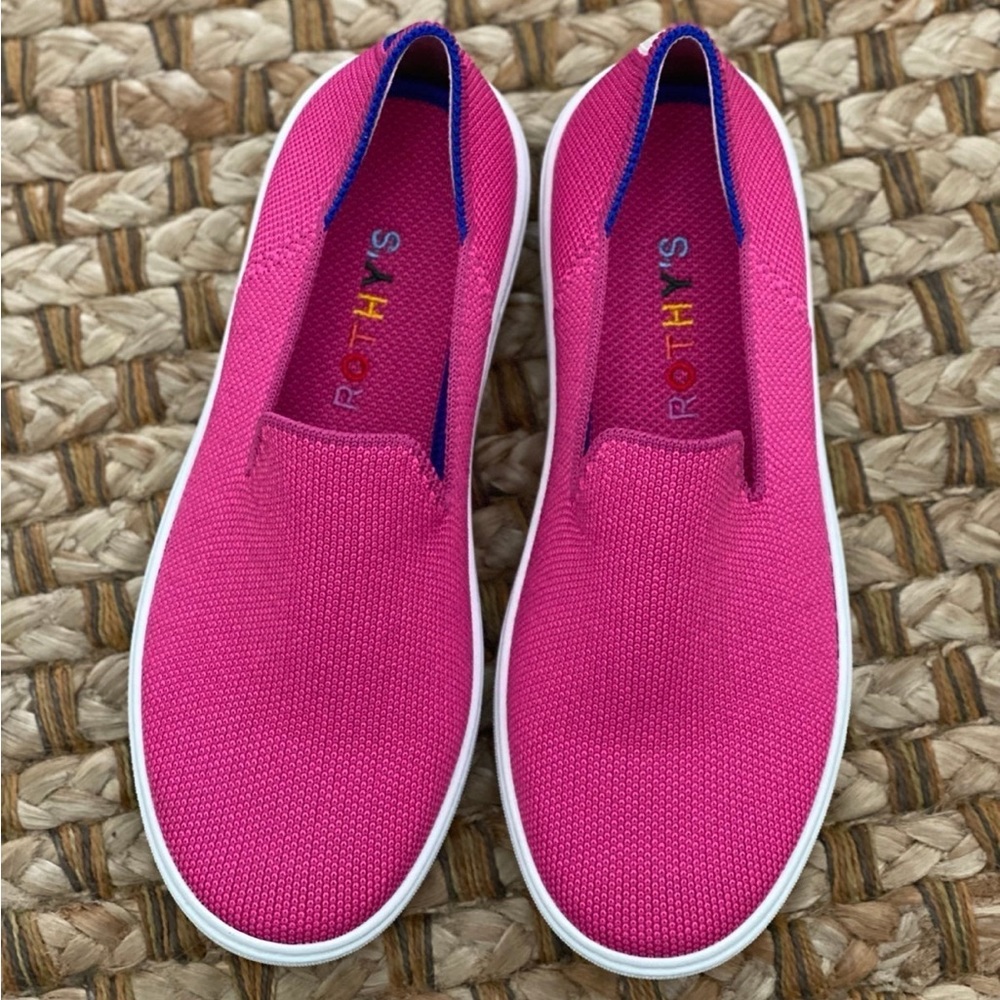 NWT Rothy’s Girls The Kid Sneaker- kids size 3